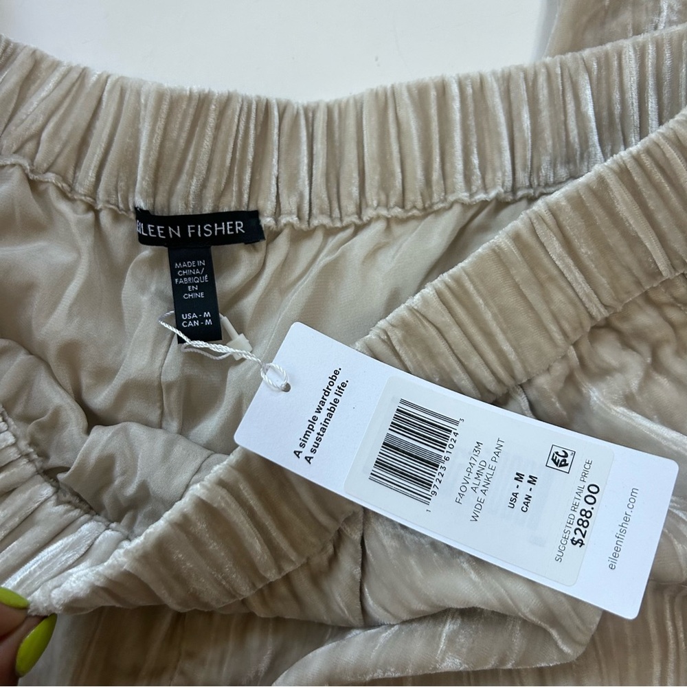 NWT Eileen Fisher Wide Leg Crushed Velvet Ankle Pants (size M) - Picture 8 of 10